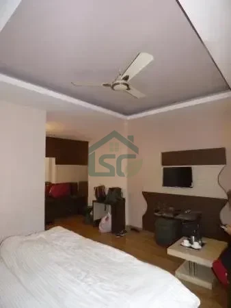 PG for Gents in Shakarpur, Delhi — property photo 1
