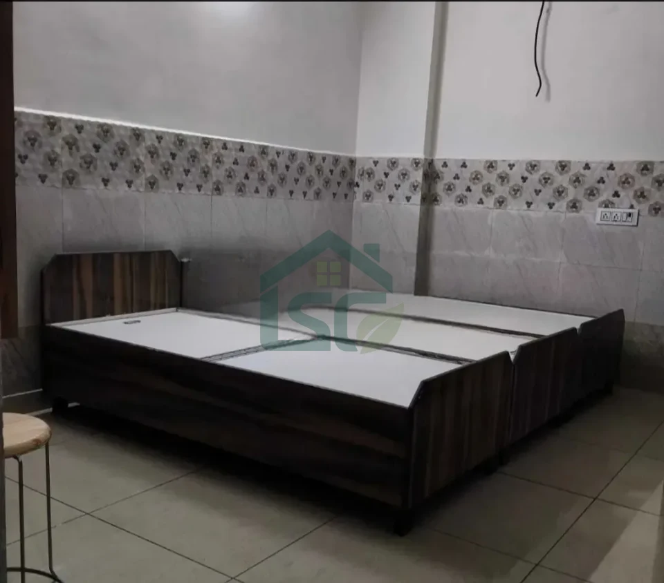 Riddhi Siddhi Girls PG in Shakarpur, Delhi — property photo 5