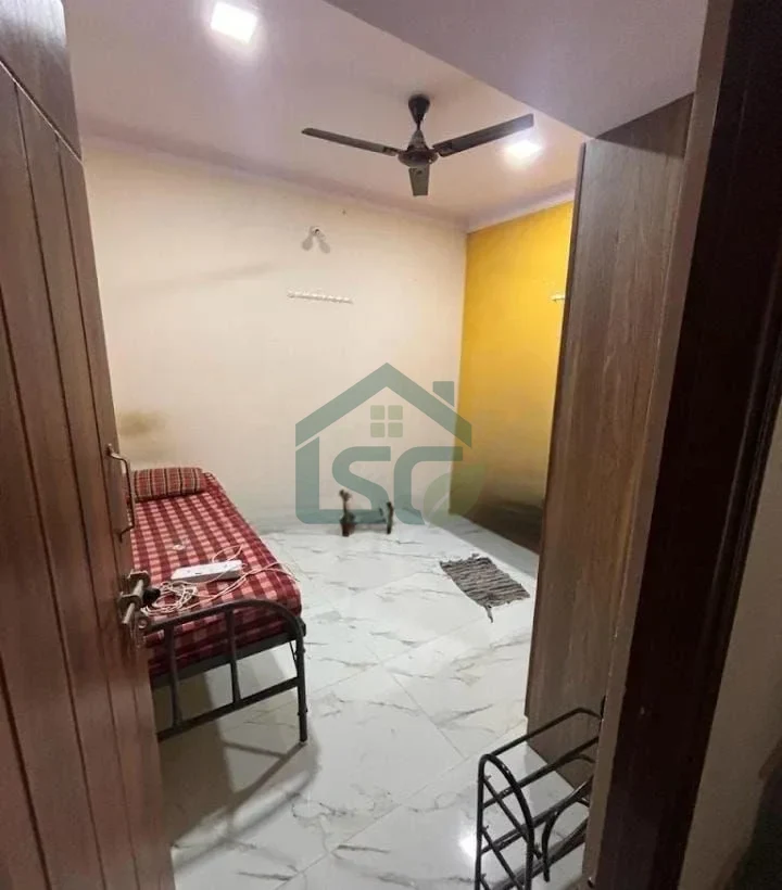 At Mathri Bachelor House, Cooke Town, Bangalore