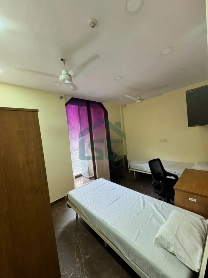 Photo 3 of Space PG For Boys, Lajpat Nagar, Delhi