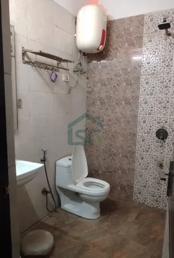 Room Soom Girls PG in Sector 126, Noida — property photo 1