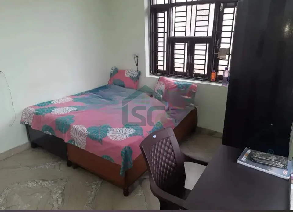 Sarika PG Service in Tilak Nagar, Delhi — property photo 2