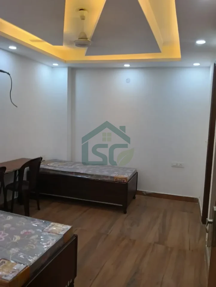suresh PG girls in South Extension I, Delhi — property photo 1
