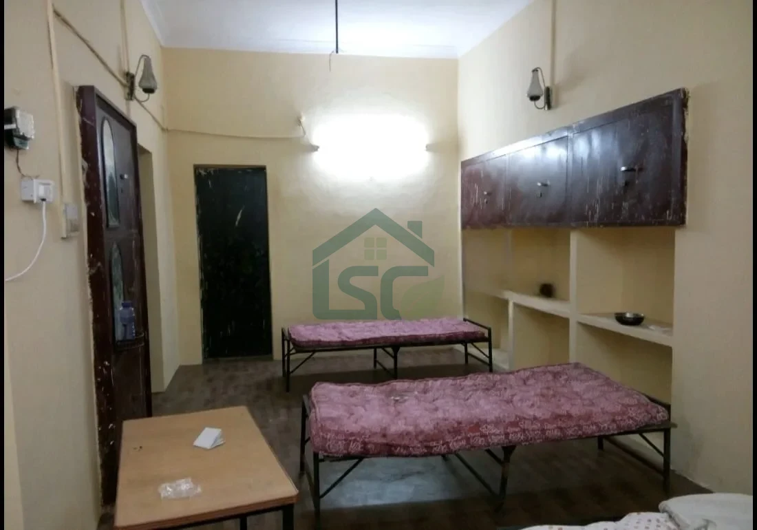 At Chitra Girls Hostel, Qaisar Bagh, Lucknow