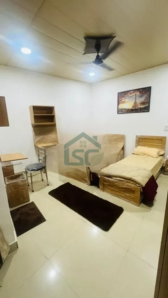 Smart PG for boys in South Extension I, Delhi — property photo 2