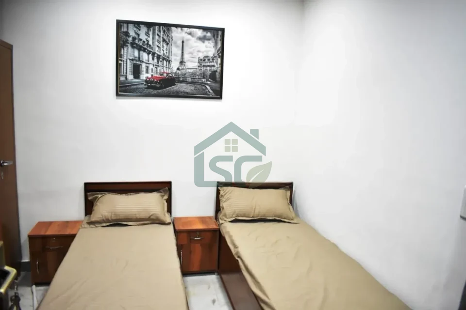 Smart PG for boys in South Extension I, Delhi — property photo 3