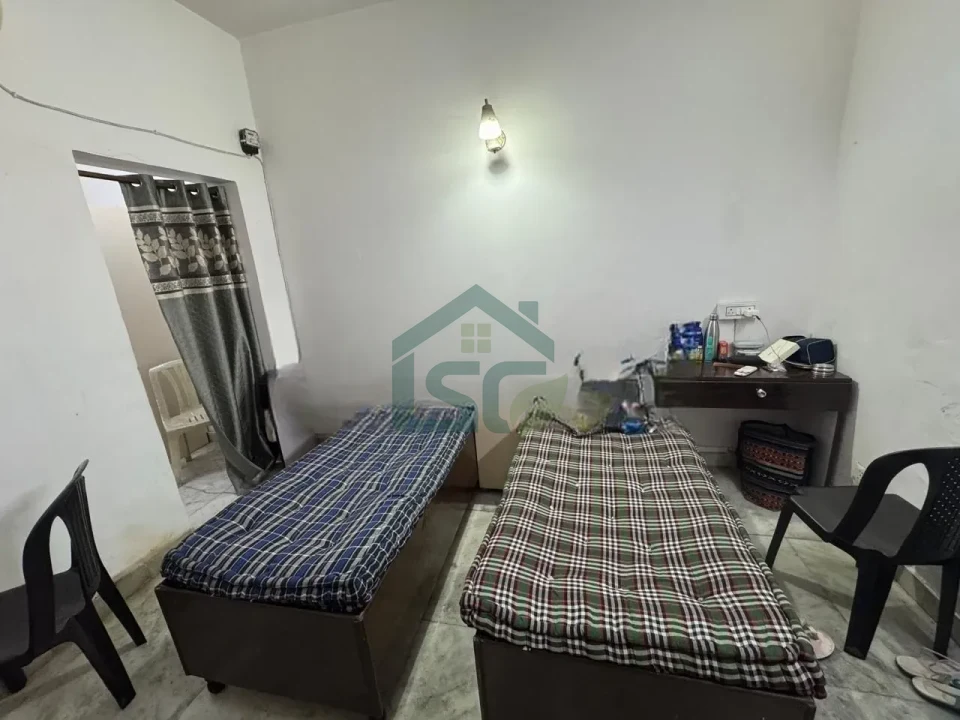 Aasha Housing Girls PG in Lajpat Nagar, Delhi — property photo 3
