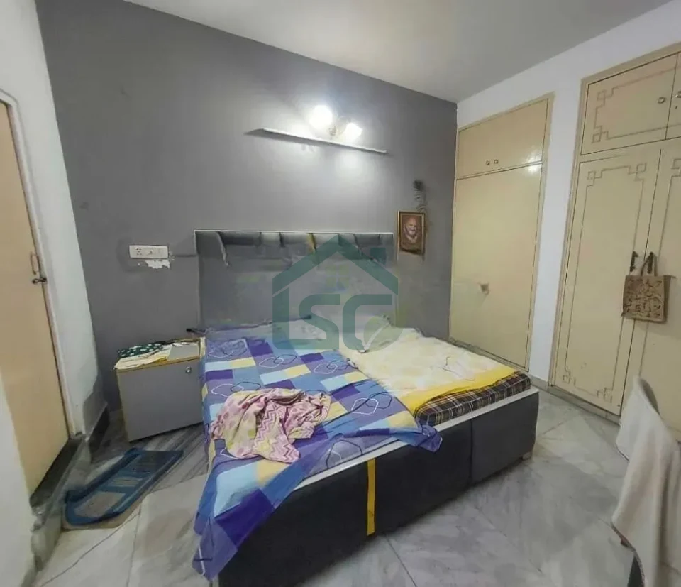 Aasha Housing Girls PG in Lajpat Nagar, Delhi — property photo 5