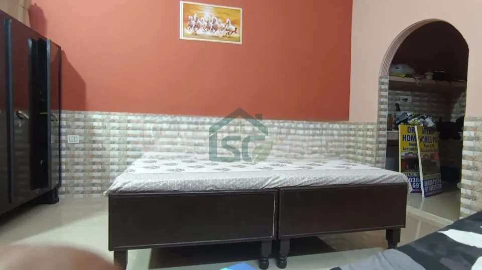Aman boys and girls PG in Sector 134, Noida — property photo 1