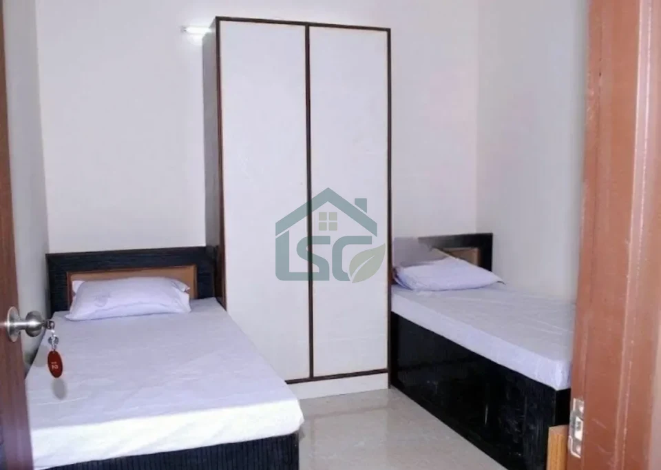 Jai shree krishna PG in Sector 15, Gurugram — property photo 3