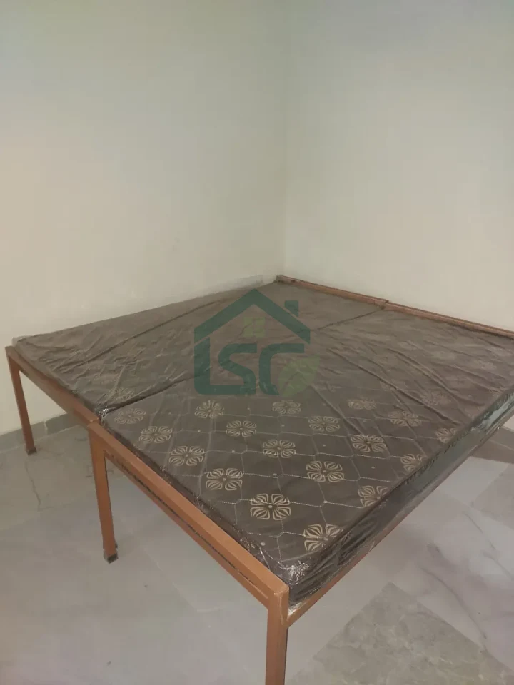 Rajender Room For Rent in Sector 85, Gurugram — property photo 4