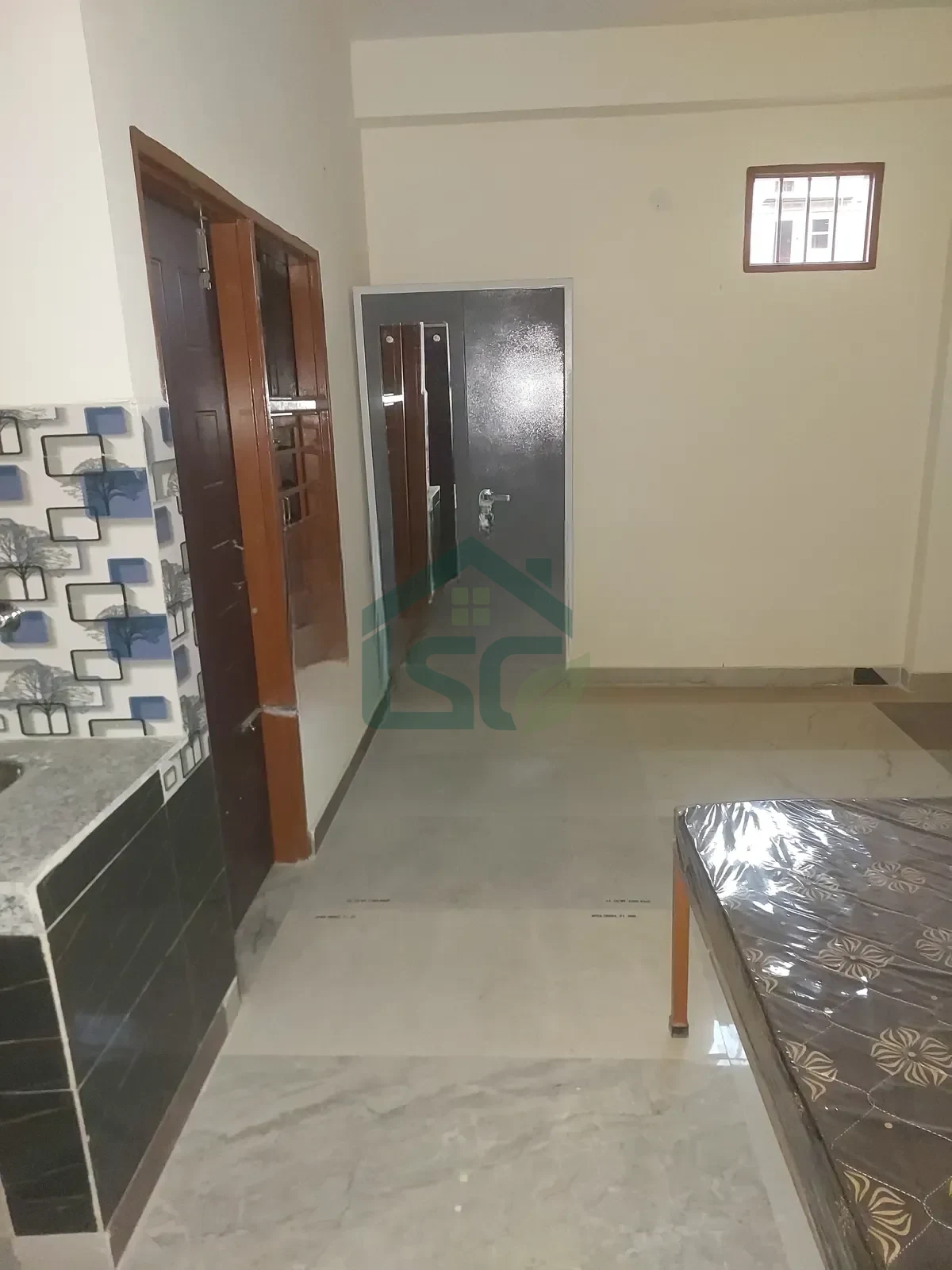 Rajender Room For Rent in Sector 85, Gurugram — property photo 1