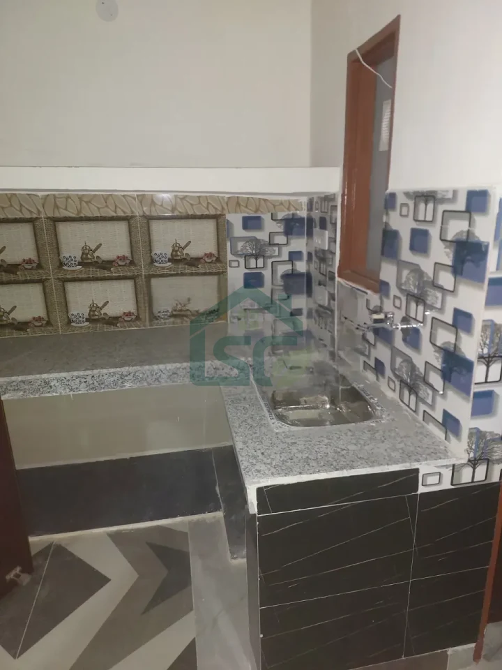 Rajender Room For Rent in Sector 85, Gurugram — property photo 5