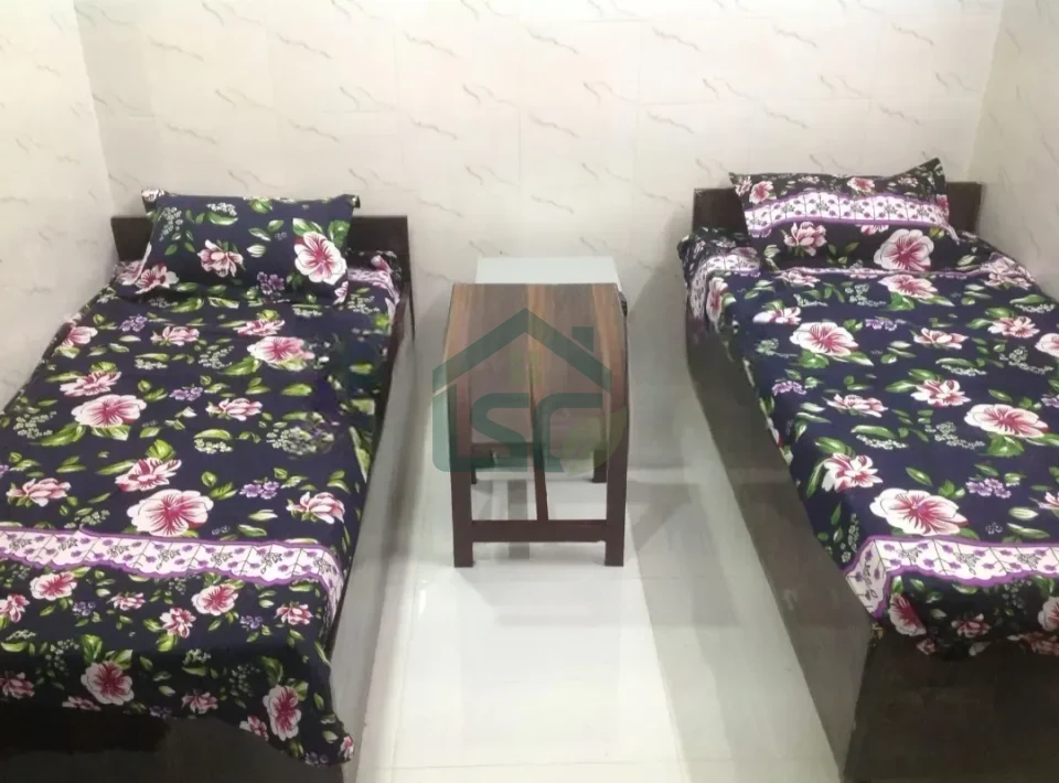 Ravi Wadhwa PG in Patel Nagar, Delhi — property photo 1