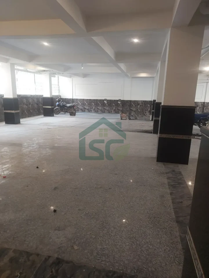 Starlight stays in Sector 48, Gurugram — property photo 4