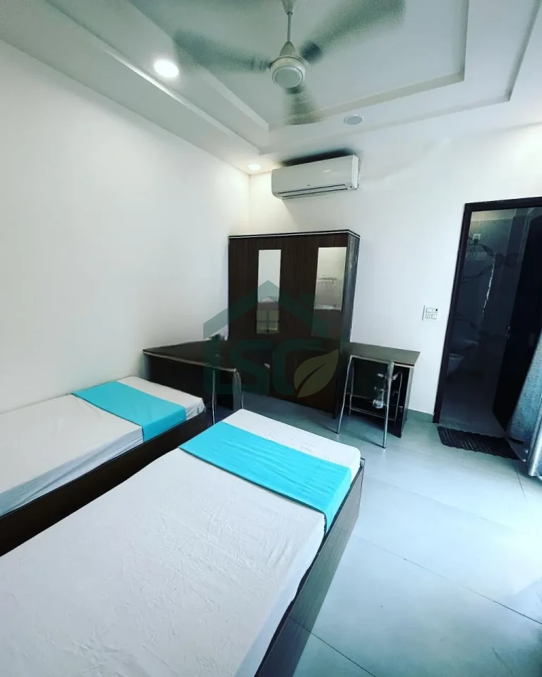Primium Stays Boys Hostel in Kamla Nagar, Delhi — property photo 5