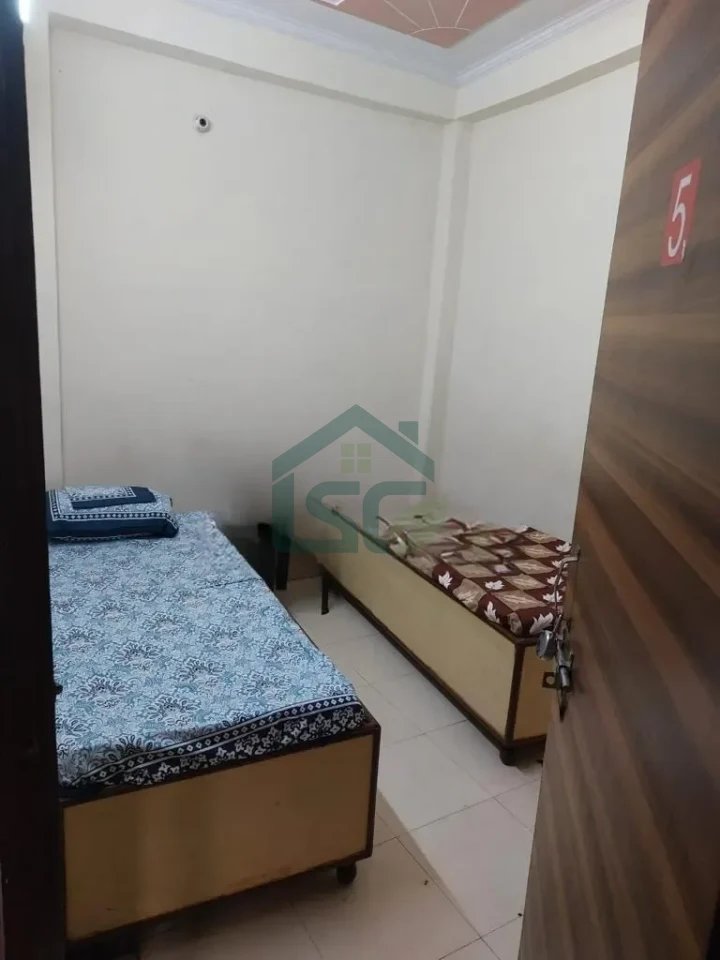 Om PG in Laxmi Nagar, Delhi — property photo 4