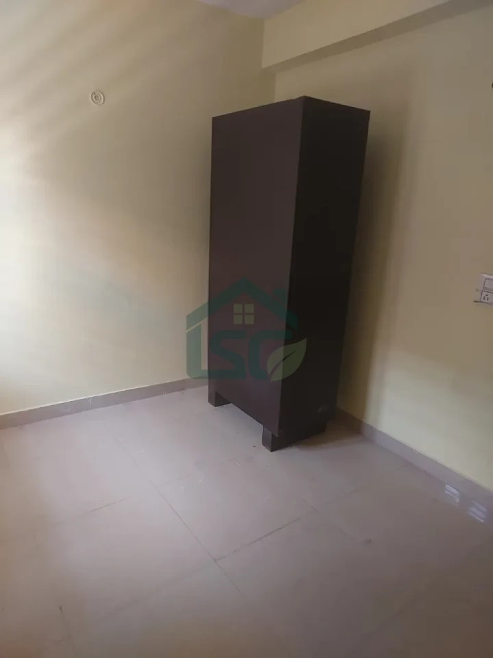 Bimla Room For Rent in Sector 86, Gurugram — property photo 2