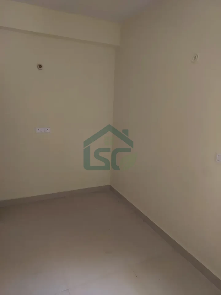 Bimla Room For Rent in Sector 86, Gurugram — property photo 1