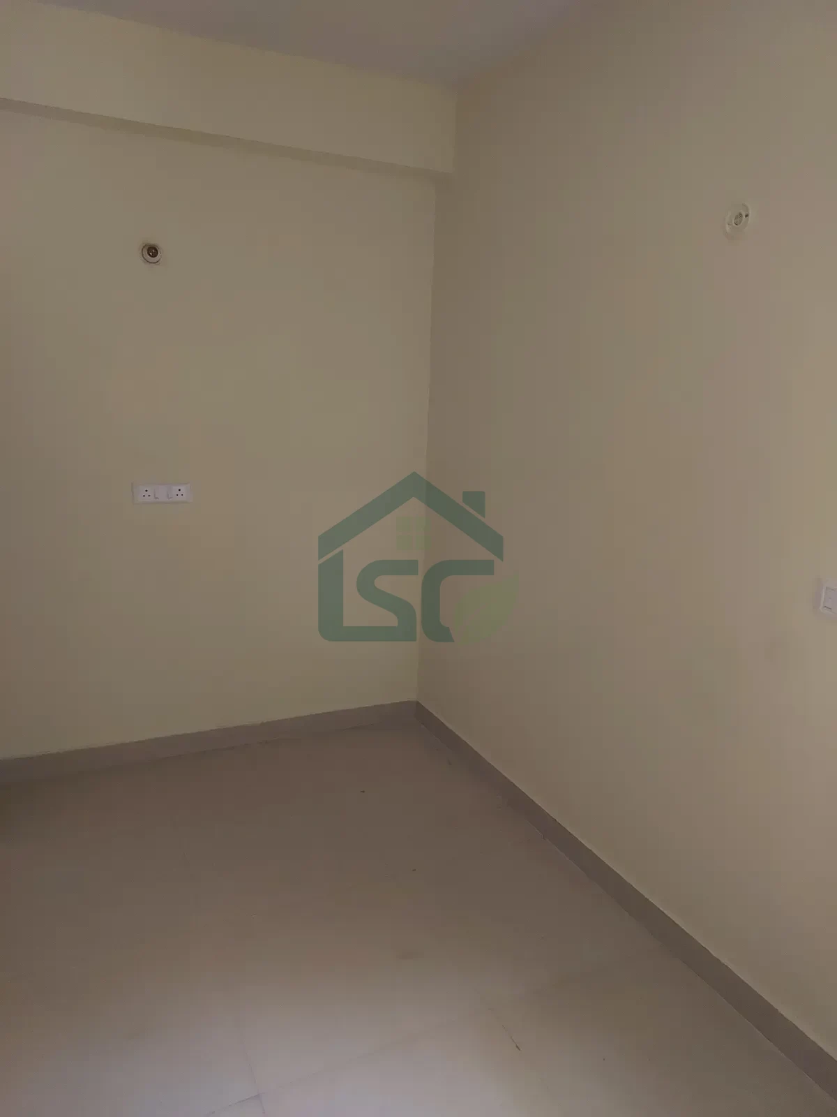 Bimla Room For Rent in Sector 86, Gurugram — property photo 1