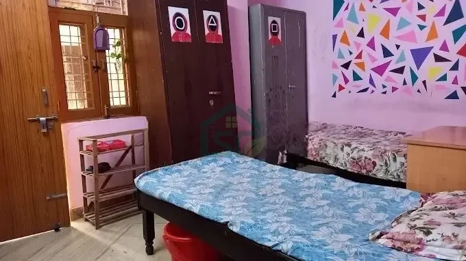 Gayatri Boys PG in Ashok Nagar, Delhi — property photo 2