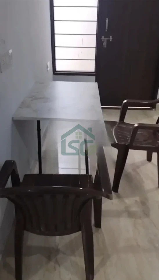 Utam Room For Rent in Sector 51, Gurugram — property photo 4