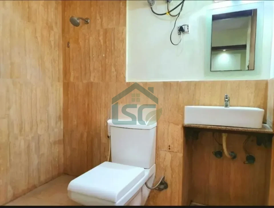 THE QUEEN'S PG in Sector 27, Noida — property photo 3