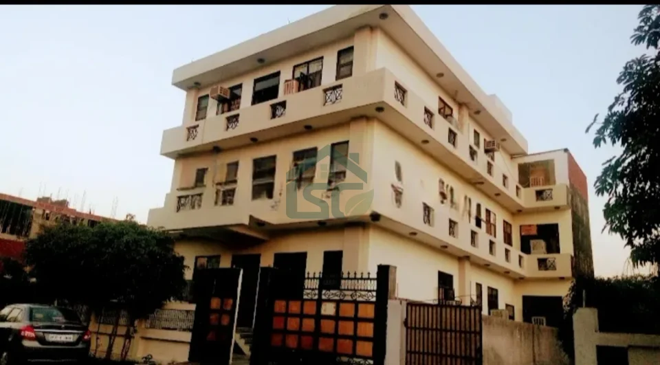 Photo 3 of Abhimanyu PG, Gamma 1, Greater Noida