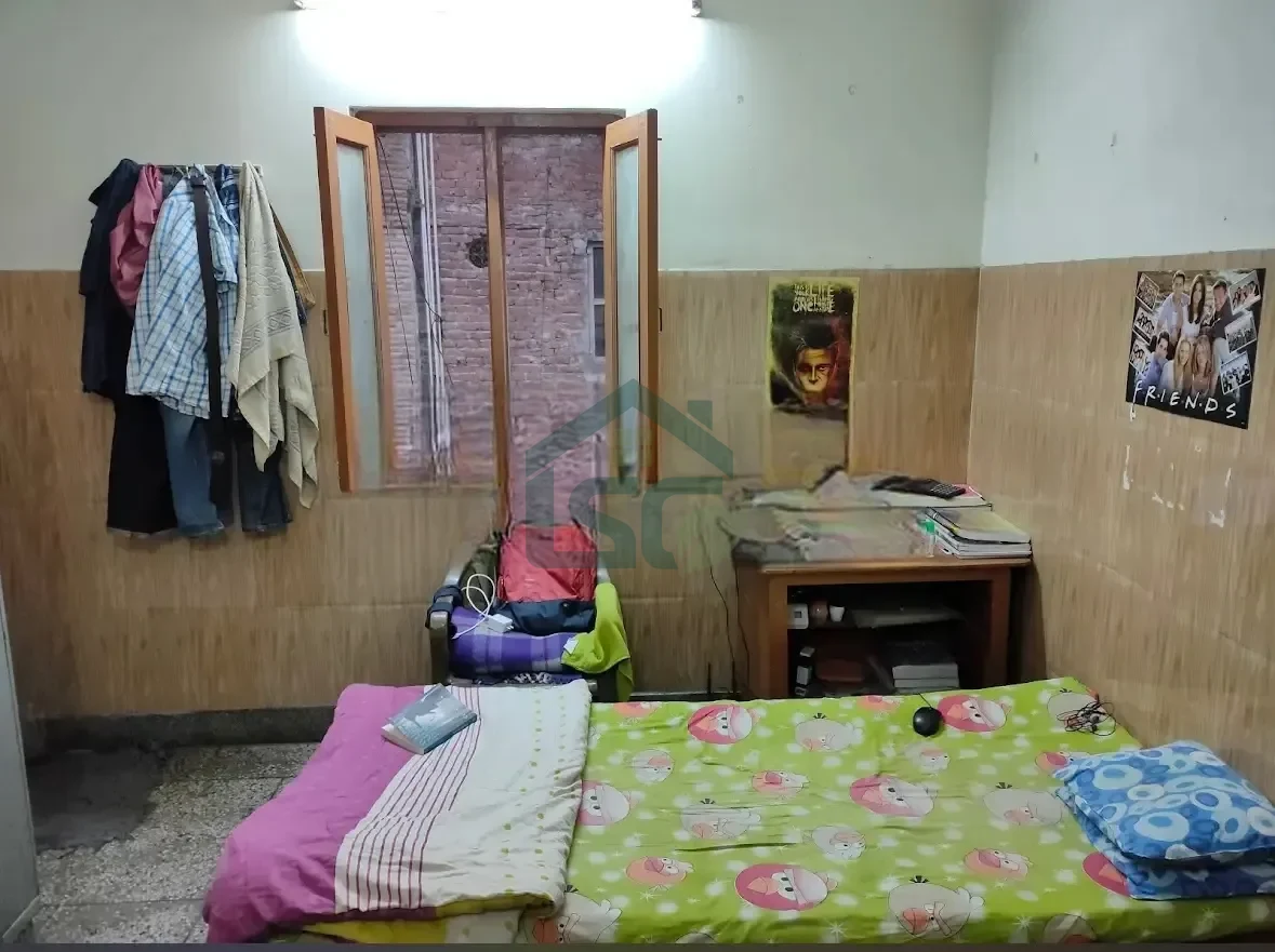 Maya Cottage Boys Hostal PG in Shakarpur Khas, Delhi — property photo 1