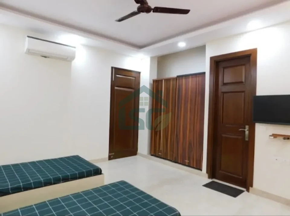 Girls PG Hansraj in Kamla Nagar, Delhi — property photo 5