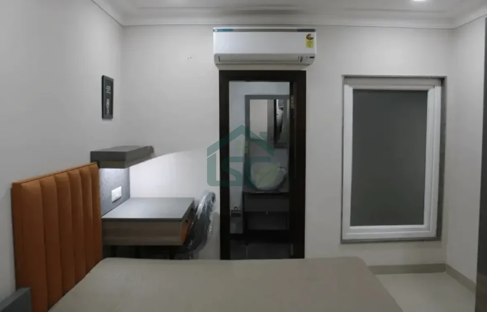 Living point PG in Sector 11, Noida — property photo 1