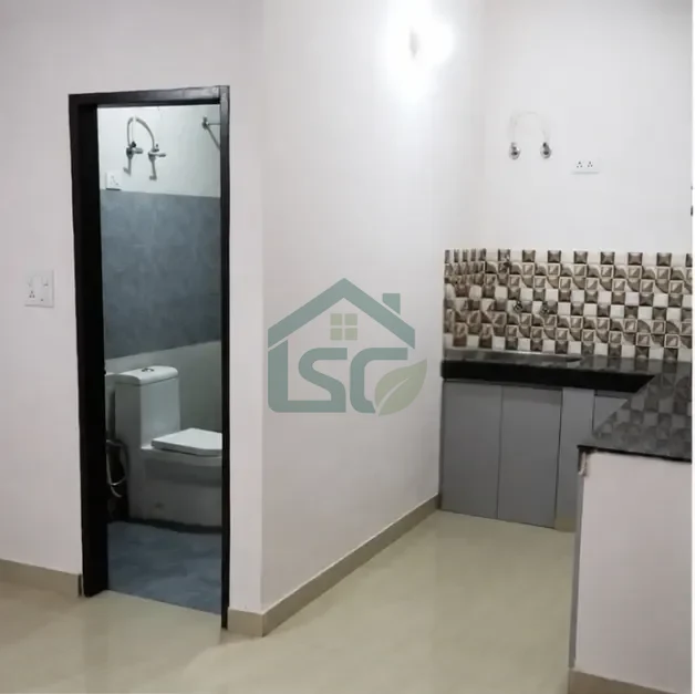 Raj Singh Complex 1 RK in Sector 28, Gurugram — property photo 2