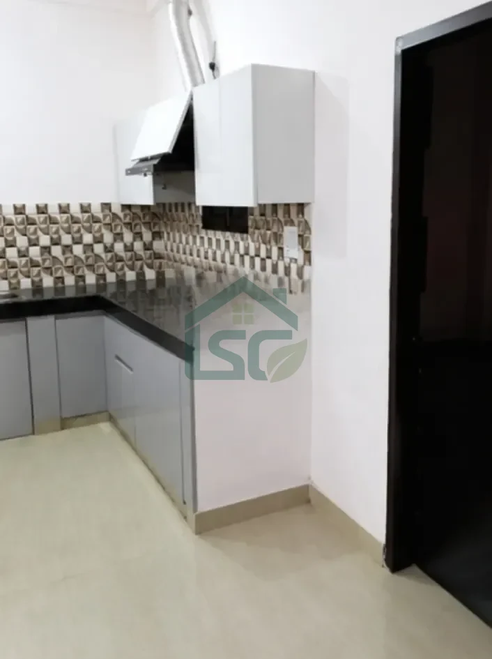 Raj Singh Complex 1 RK in Sector 28, Gurugram — property photo 5