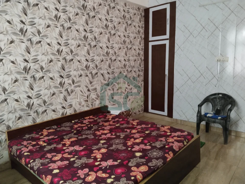At Royal PG For Boys, Mahmoorganj, Varanasi
