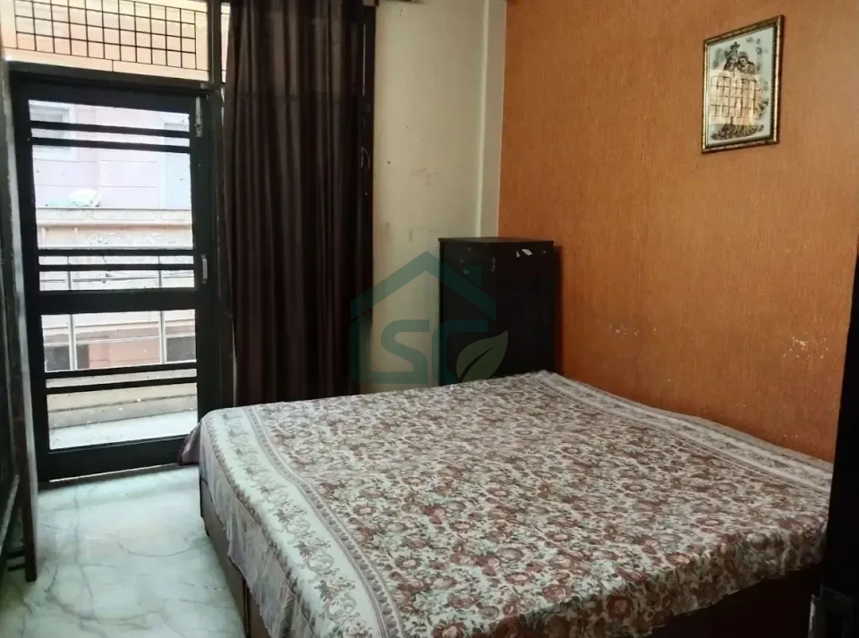 Raj PG hostel in Sector 128, Noida — property photo 1