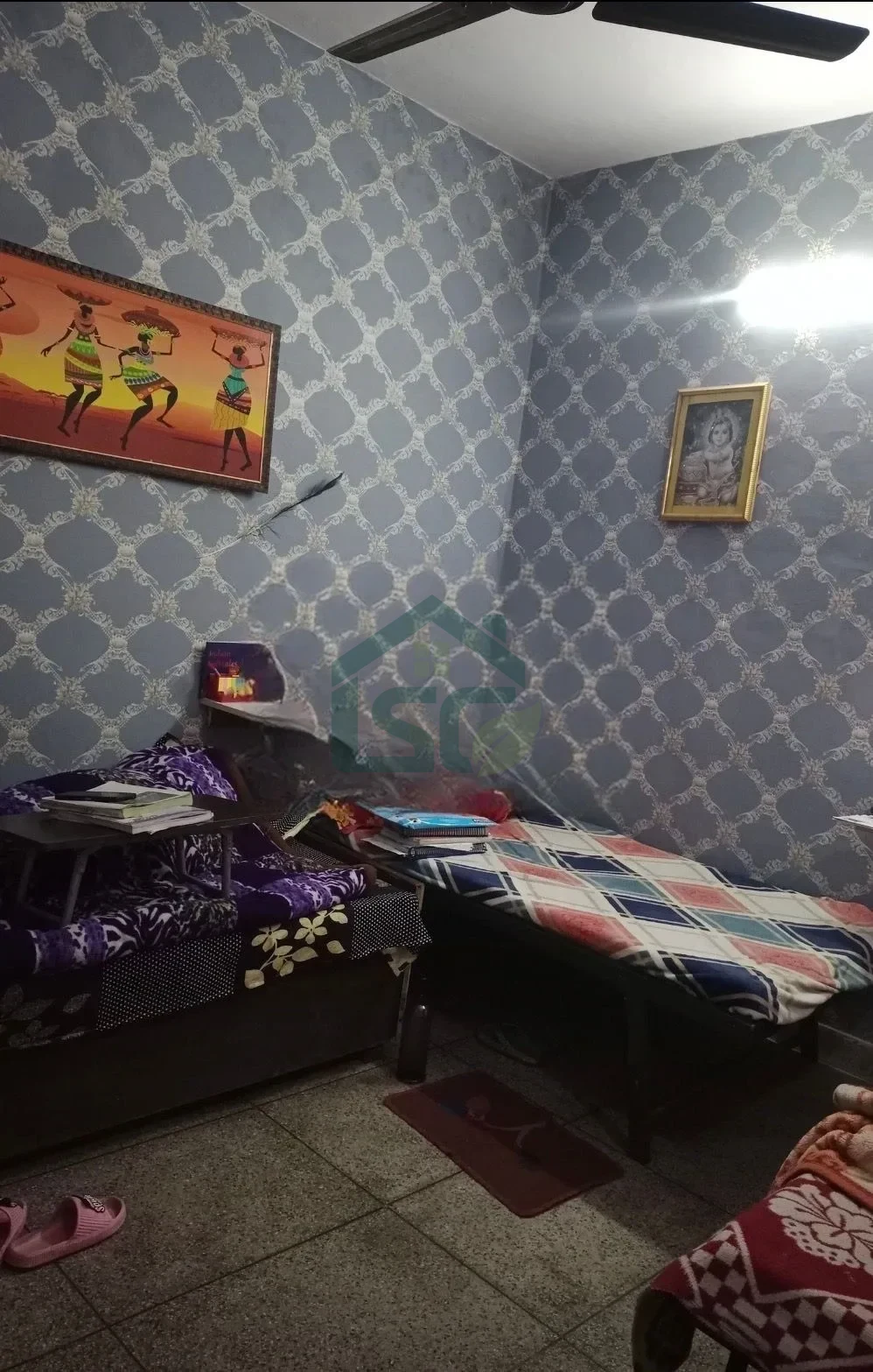 At Kandari Girls PG, Khurbura Mohalla, Dehradun