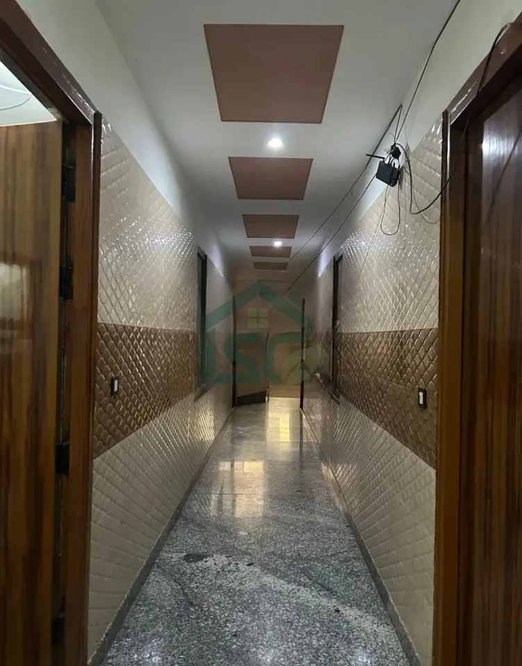 Radhe Krishna PG in Alipur Village, Delhi — property photo 4