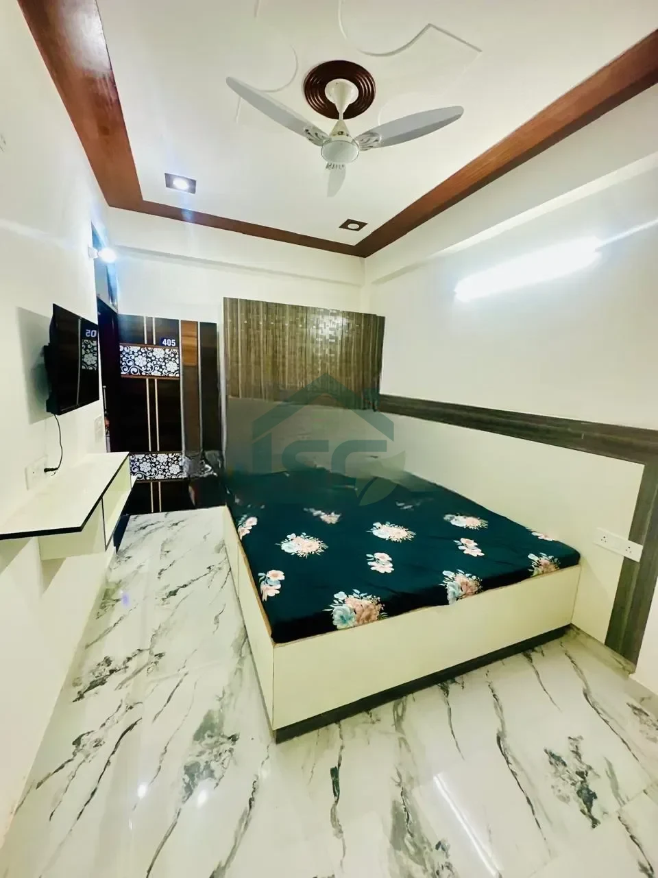 Sky Residency in Sector 18, Gurugram — property photo 1
