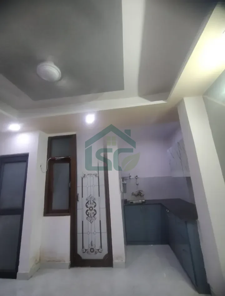 Katiyayni associate in Sector 43, Gurugram — property photo 1