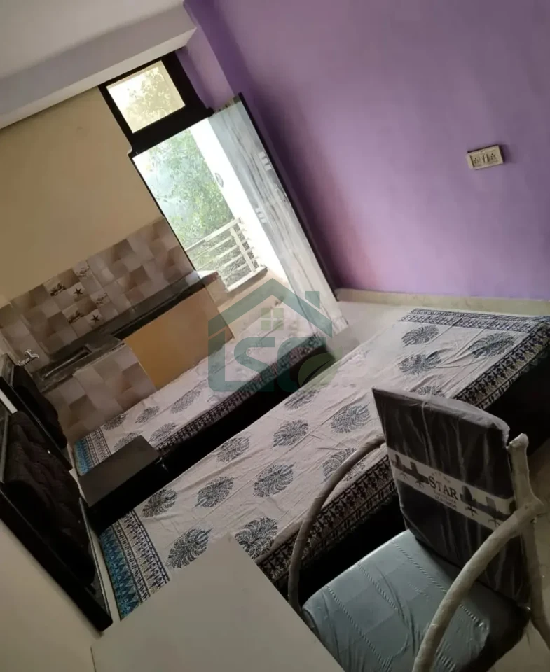 Mivan Girls PG in Ashok Vihar, Delhi — property photo 1