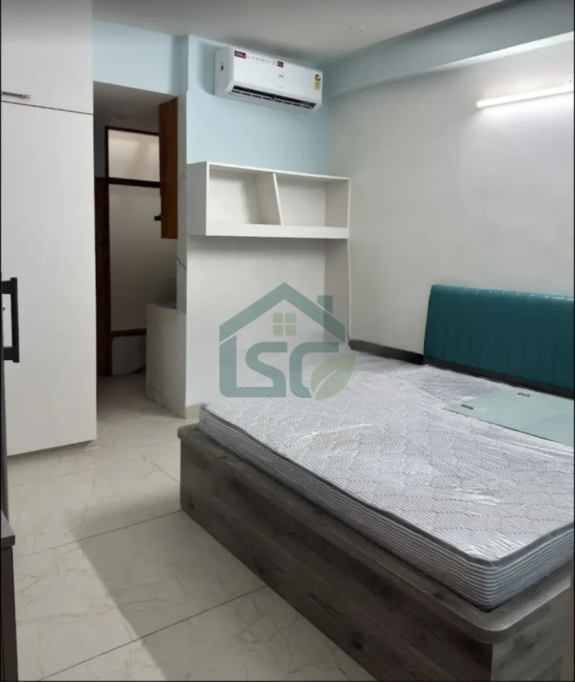 Mivan Girls PG in Ashok Vihar, Delhi — property photo 4