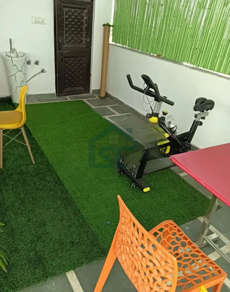 Mivan Girls PG in Ashok Vihar, Delhi — property photo 2