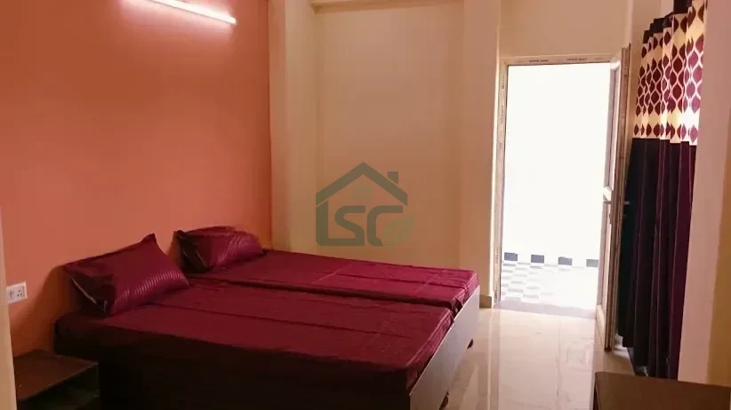 Photo 2 of Girl PG Room, Sector 49, Noida