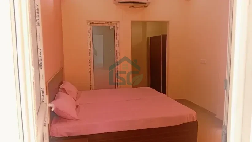 Photo 3 of Girl PG Room, Sector 49, Noida