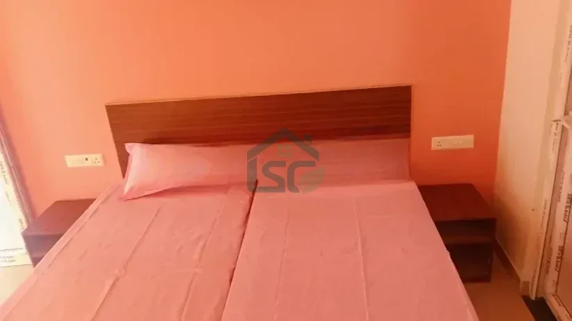 Photo 5 of Girl PG Room, Sector 49, Noida
