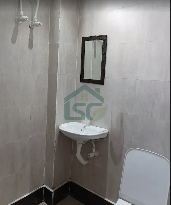 Shivanand PG in Sector 65, Noida — property photo 3