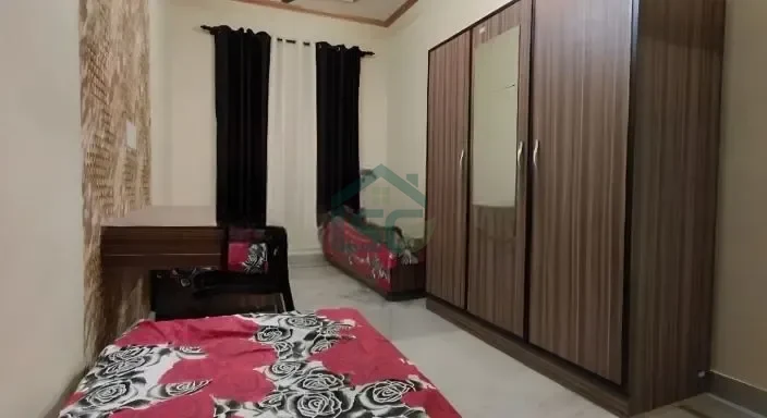Nidhi Girls PG in Laxmi Nagar, Delhi — property photo 1