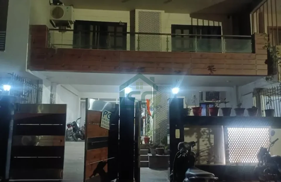 Shri Shyam PG in Sector 43, Gurugram — property photo 4