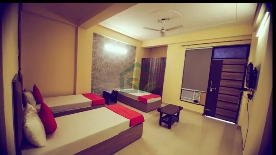 Photo 3 of Shiv Shiva Residency PG, Sector 70, Noida