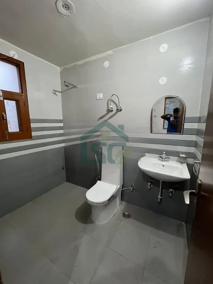 1 BHK Fully Furnished in Sector 46, Gurugram — property photo 4